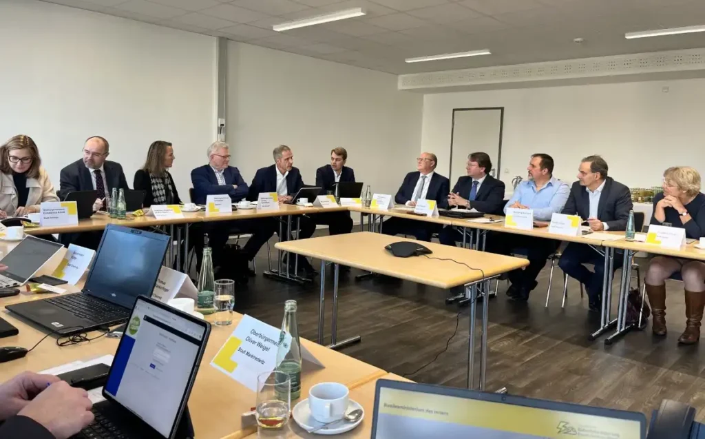 Kommunen drängen auf gleichzeitige Brückensanierung und Elektrifizierung