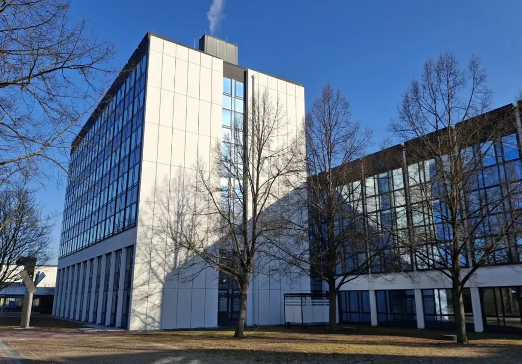 Vom Fernmeldeamt zum Verwaltungszentrum