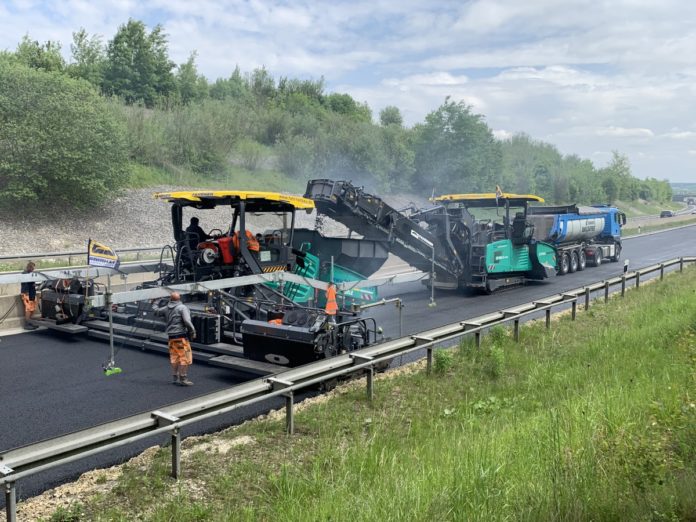 B 15neu: Sanierung nördlich Anschlussstelle Schierling Nord abgeschlossen