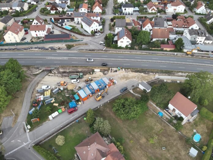 Lärmschutzwand Ergolding: B 15 in jede Fahrtrichtung nur noch einspurig (13.07.2023 PM 38)