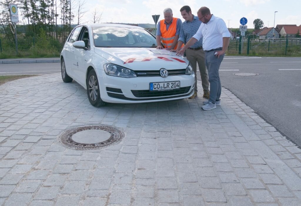 Kreisstraße CO 19/B 303: Jetzt tun sich die Landwirte leichter