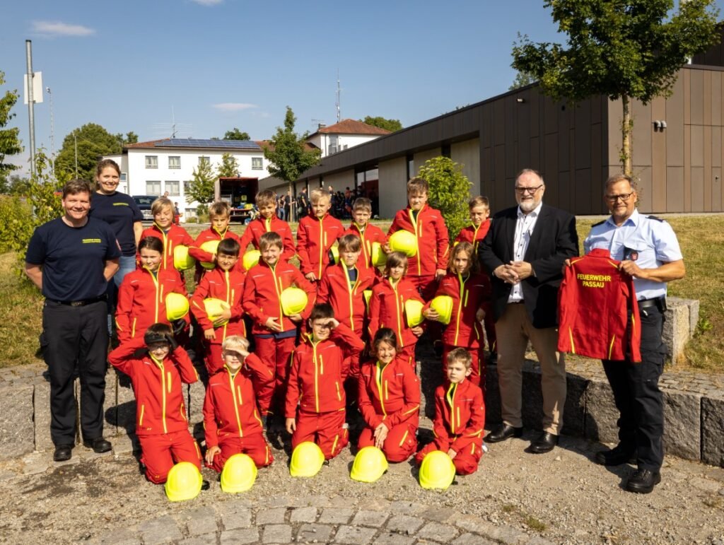 Uniformen für die Retter von morgen