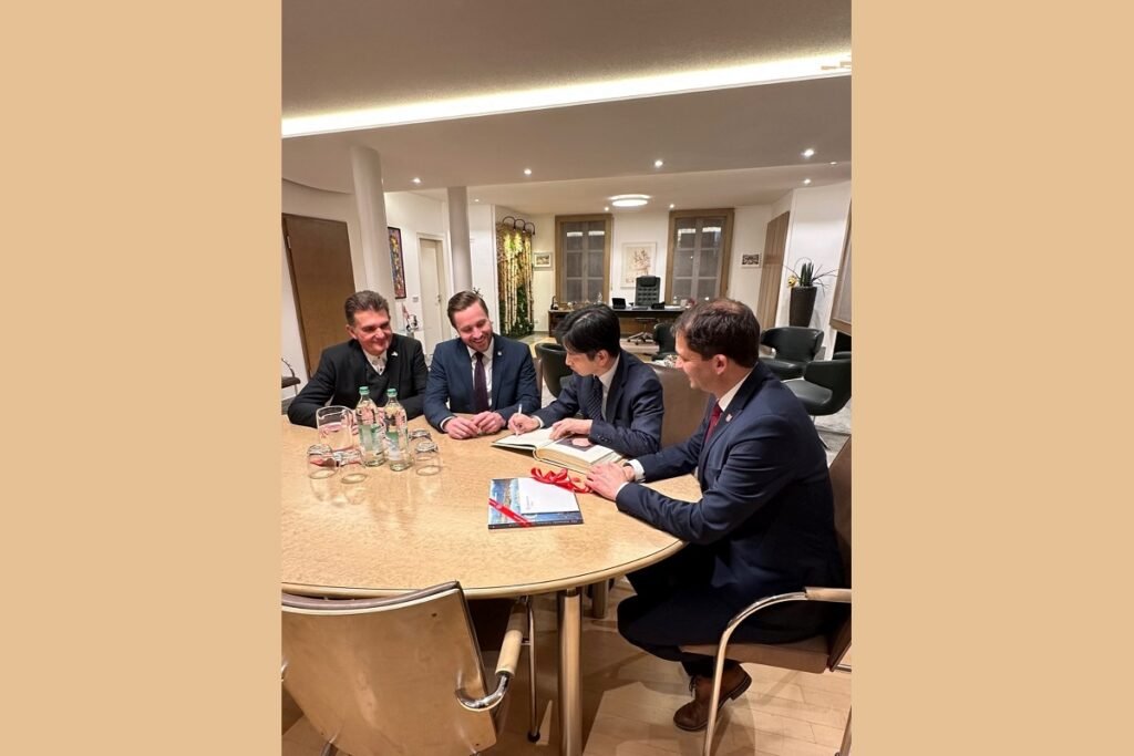 Japanischer Generalkonsul gibt sich die Ehre