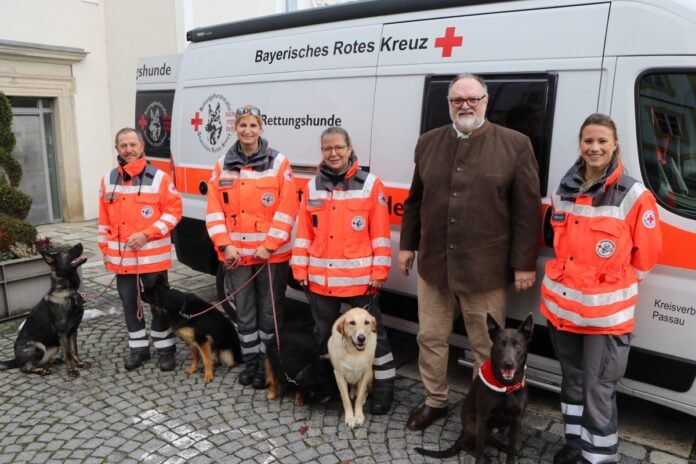 Zuschuss für Rettungshundestaffel des BRK-Kreisverbandes Passau