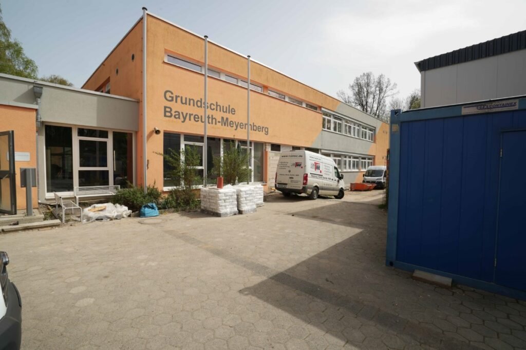 Schleifen und bohren statt rechnen und schreiben