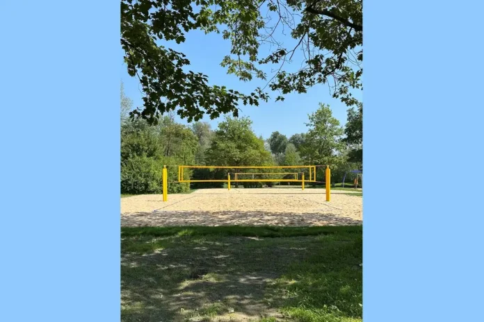 Neue Beachvolleyballfelder am Happinger Ausee