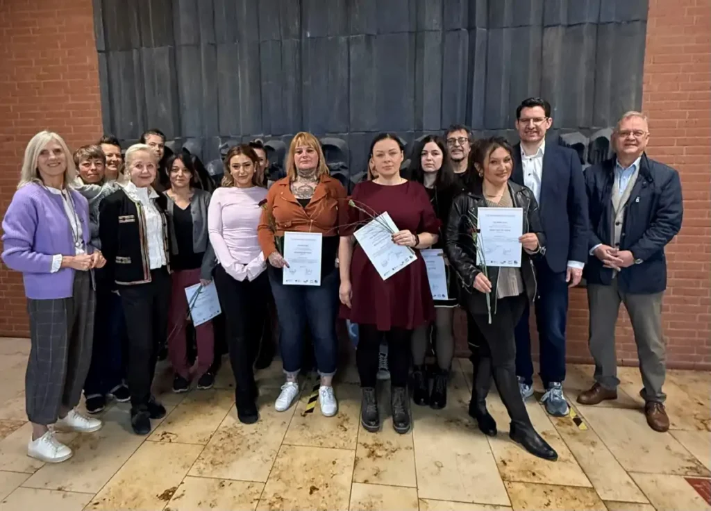 GESTÄRKT FÜR LEBEN UND BERUF MIT DEM KURS