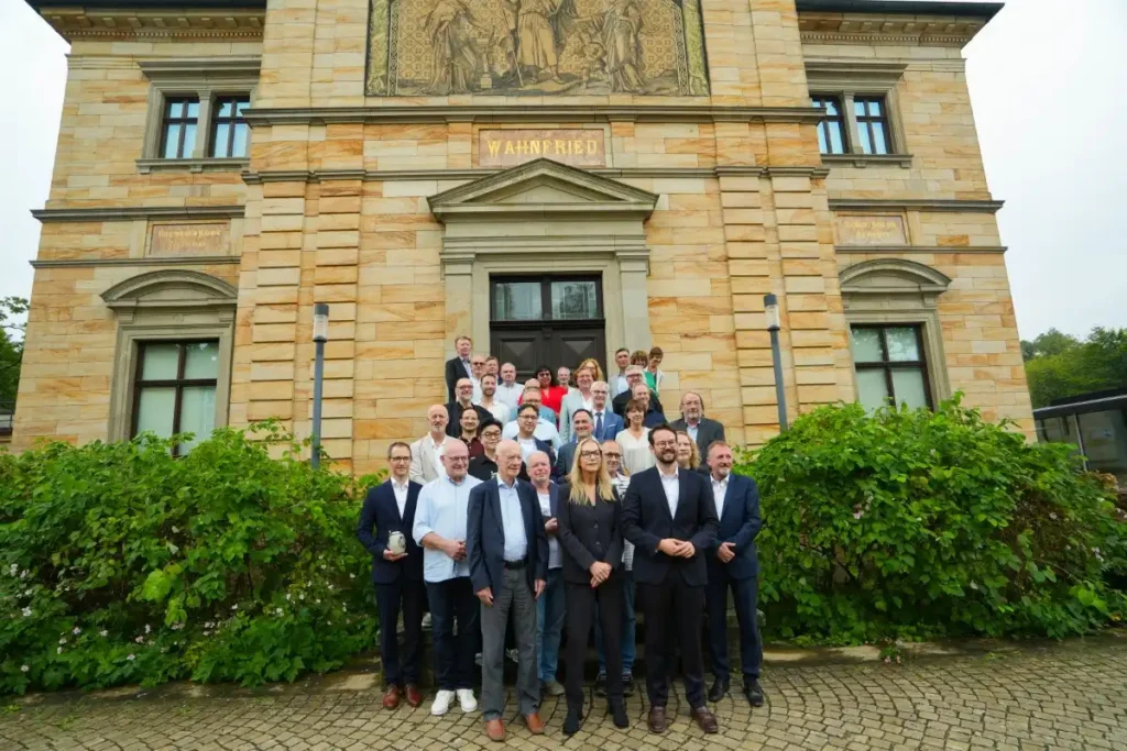 Stadt Bayreuth ehrt langjährige Mitwirkende der Festspiele
