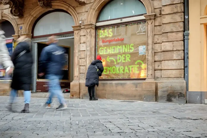 „Das Geheimnis der Demokratie“ entdecken