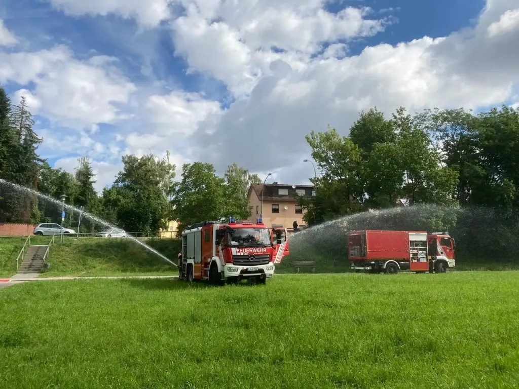 Erfolgreiche Maschinistenausbildung bei der Landshuter Feuerwehr