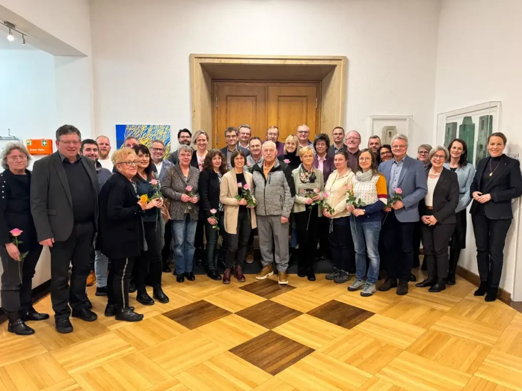 Mitarbeiterehrung im Rathaus – Dank für langjähriges Engagement