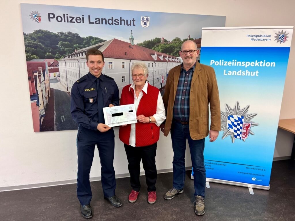 Nach Schockanruf – Rentnerin trägt zur Festnahme einer Abholerin bei