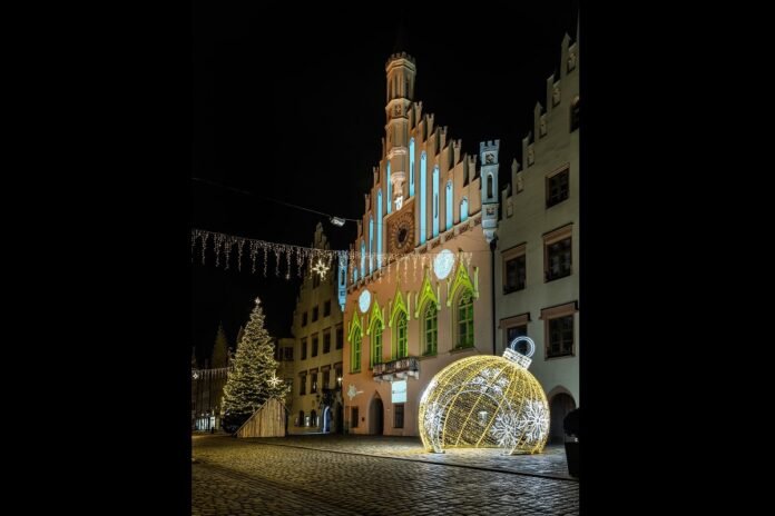 Leuchten und Klingen in der Adventsstadt