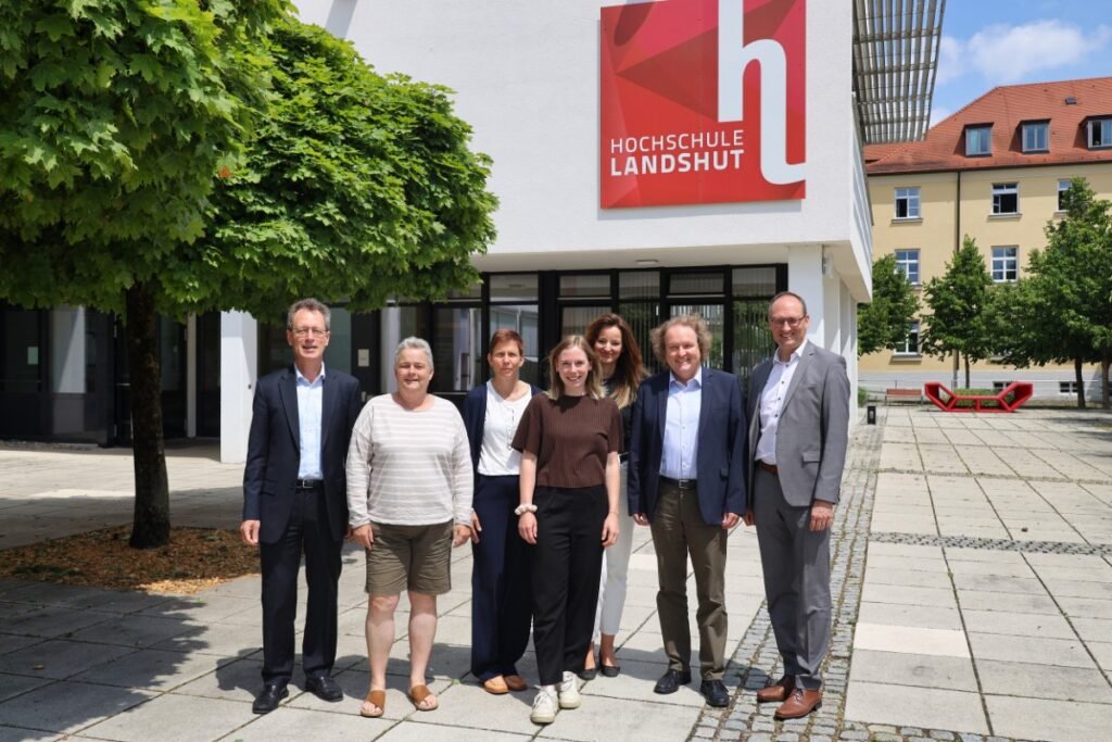 Run auf Studienplätze für Hebammen und Arztassistenten