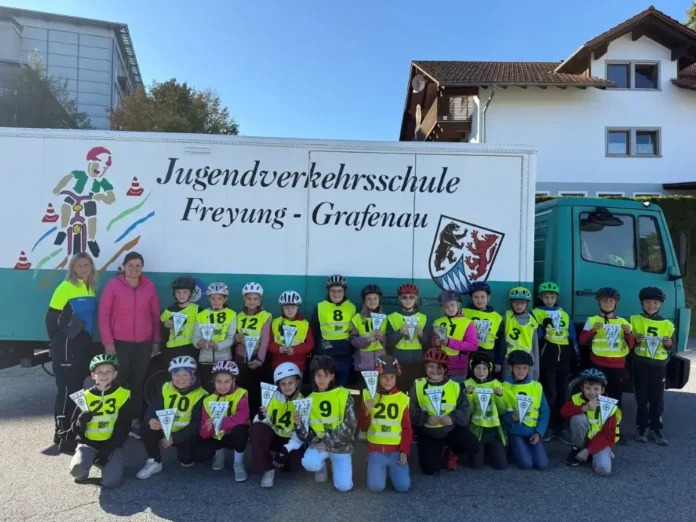Erfolgreiche Fahrradprüfung und weitere Meldungen Polizeistation Waldkirchen