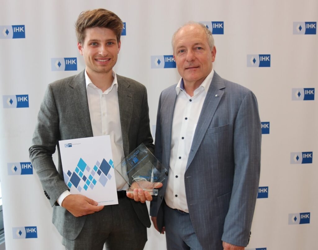 Wissenschaft trifft Wirtschaft: IHK-Preis an Matthias Frank verliehen