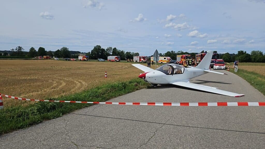 Unfall mit Kleinflugzeug führt zu kurzzeitigem Großeinsatz