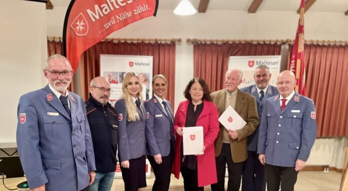 Ehrungen im feierlichen Rahmen der Ortsversammlung bei den Maltesern Landshut