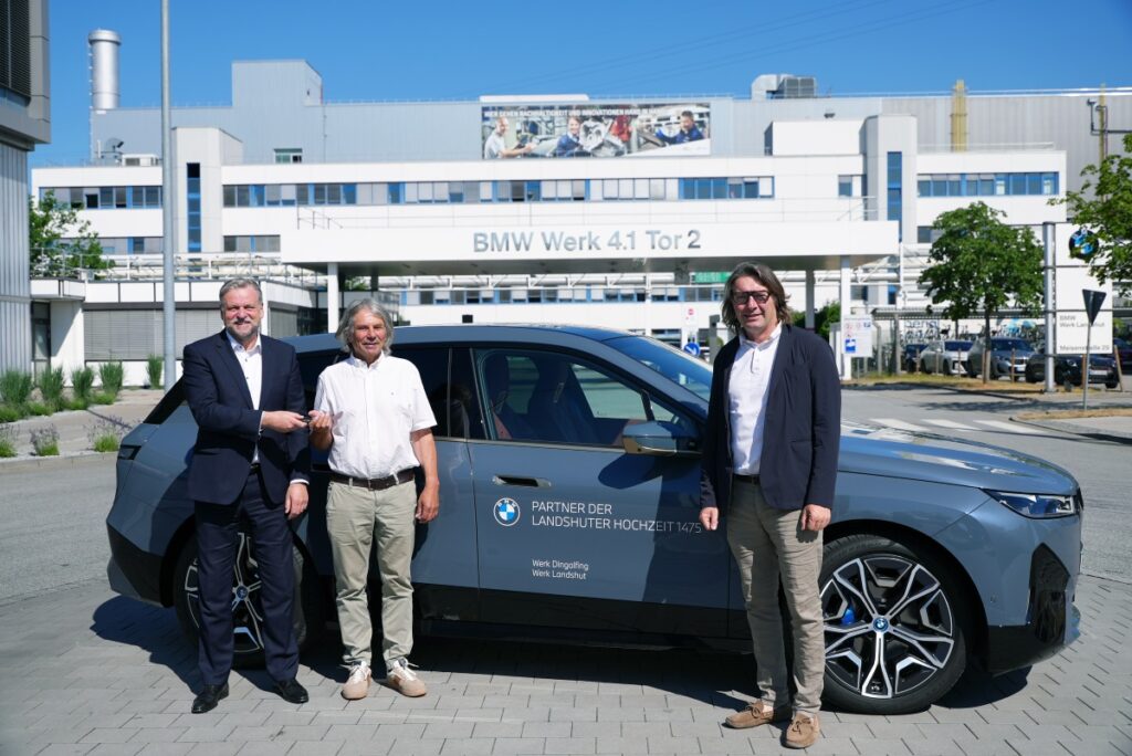 Die Landshuter Hochzeit elektrisiert +++ BMW Group ist Partner der Landshuter Hochzeit 1475 +++ Werke Landshut und Dingolfing stellen BMW iX zur Verfügung