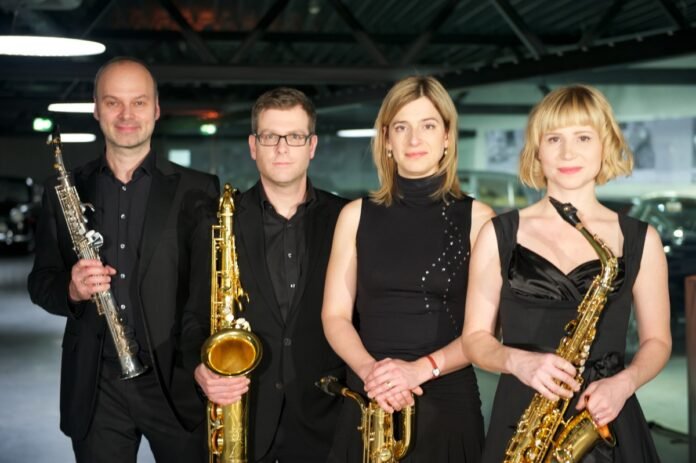 Musikgenuss für den guten Zweck Lions Club-Wohltätigkeitskonzert mit dem Saxophonquartett Saxofourte am 10. November