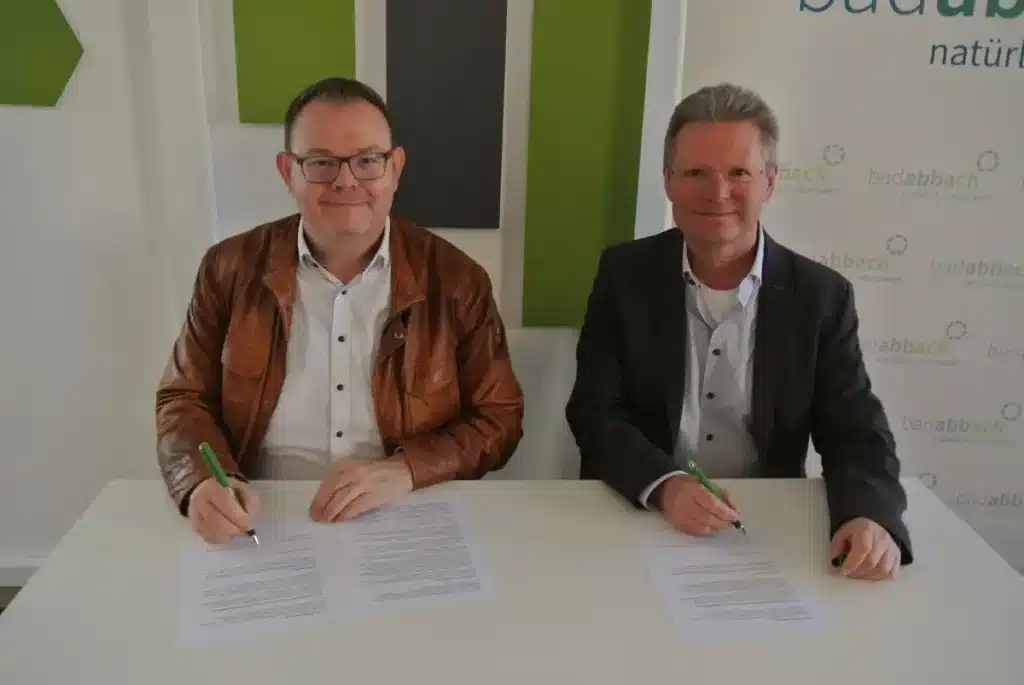 Kooperationsvertrag unterzeichnet