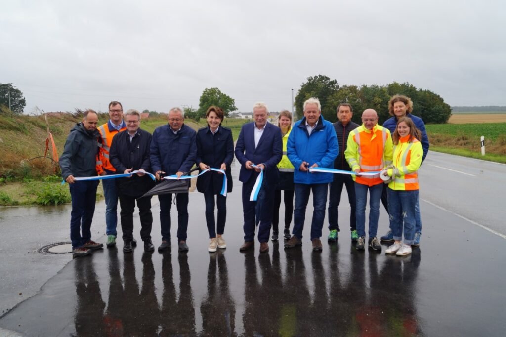 Lückenschluss im Radwegenetz – Offizielle Verkehrsfreigabe des neuen Geh- und Radweges zwischen Wiesendorf und Radldorf