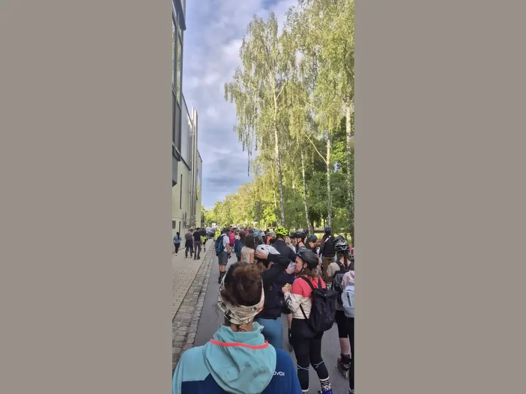 Juli-Bladenight: Tour führt nach Ergolding