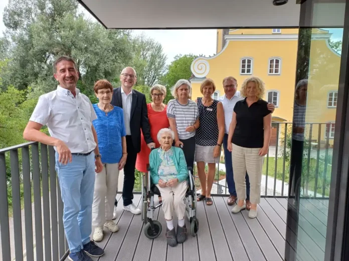 OB GRATULIERT ZUM 103. GEBURTSTAG