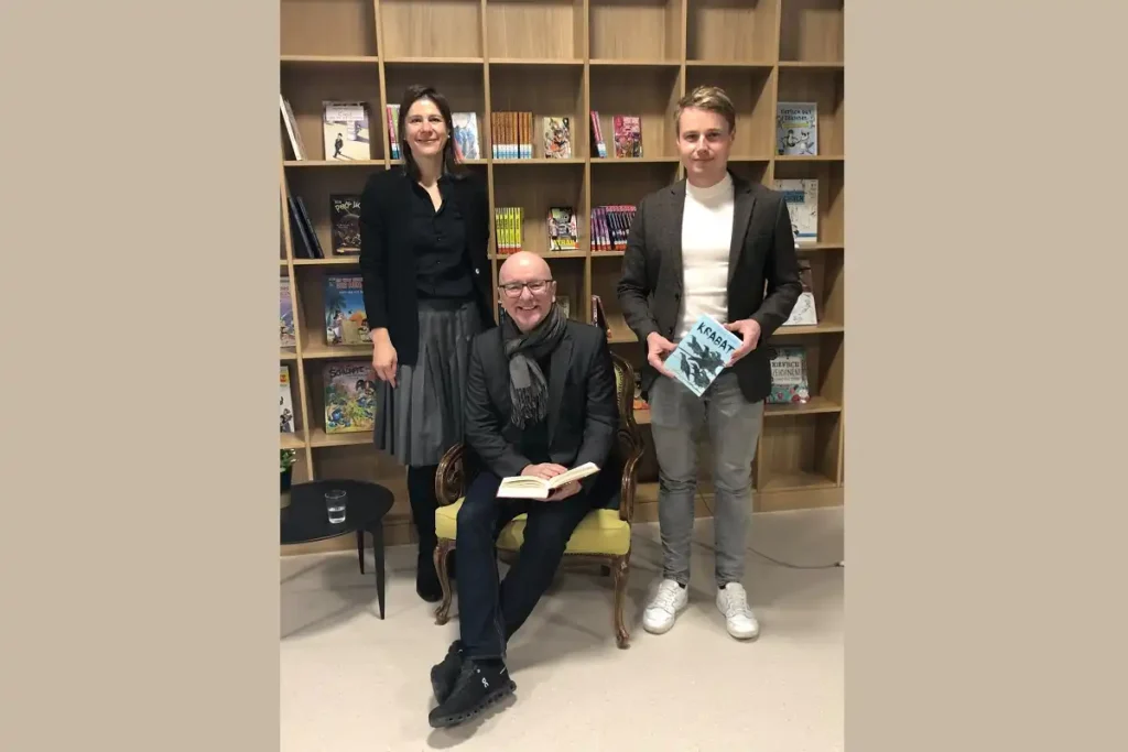 OBERBÜRGERMEISTER ALEXANDER PUTZ LIEST AN REALSCHULE VOR