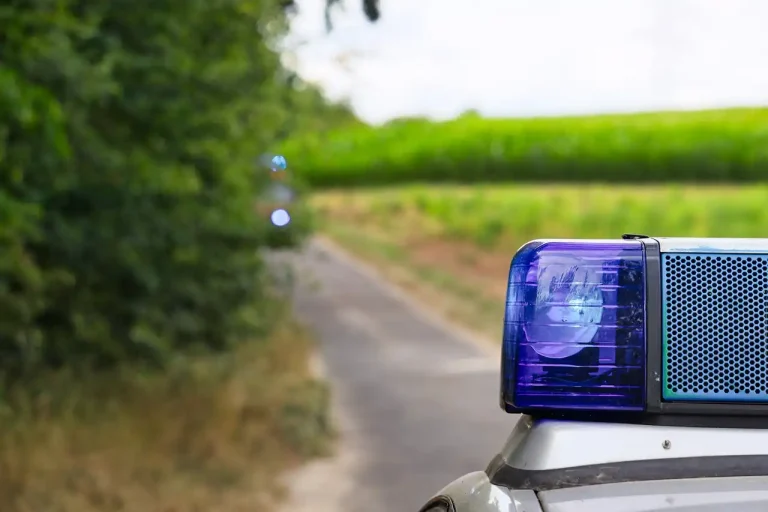 Verkehrsunfall mit einem tödlich verletzten Leichtkraftradfahrer